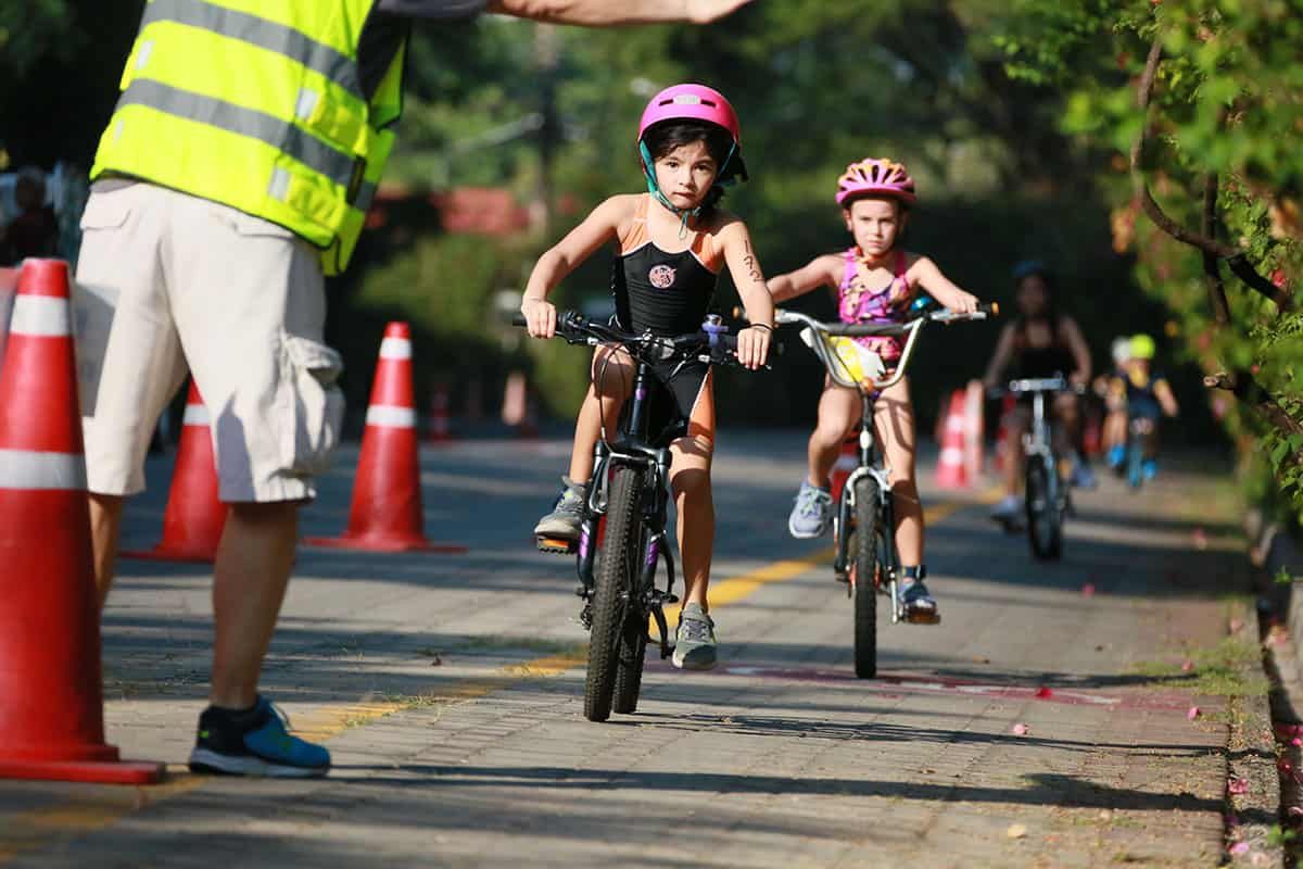 Children who love to read are children who succeed. kids_love_to_read Tri Kids ISB - mini triathlon | World Schools