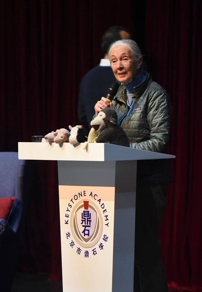 Children who love to read are children who succeed. kids_love_to_read Conservationist Jane Goodall Spreads Hope in Beijing | World Schools