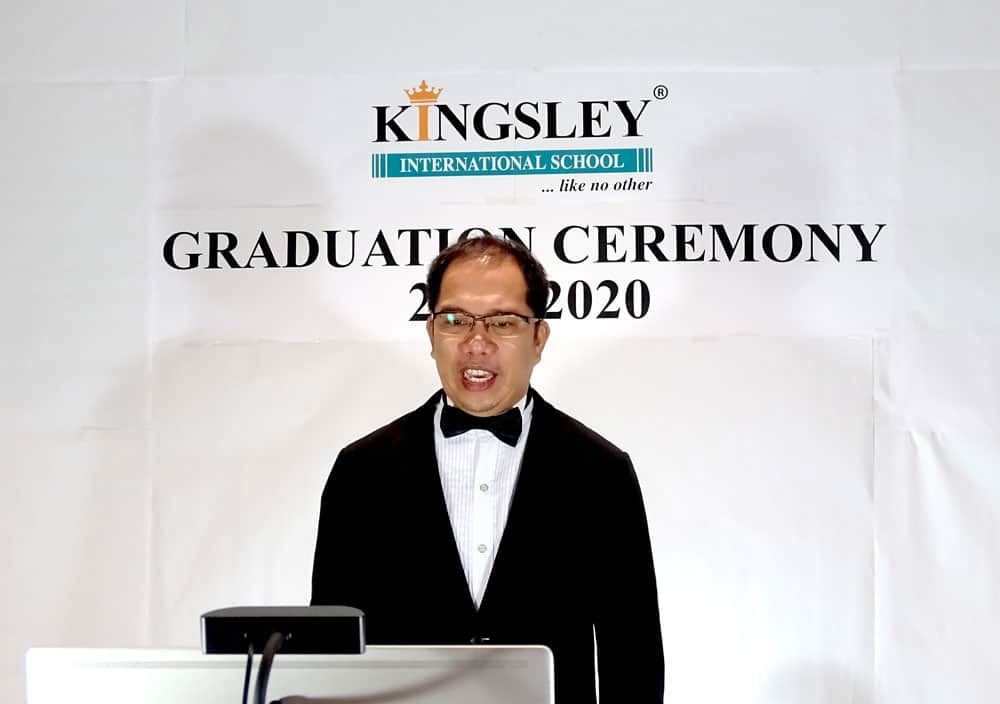  353_img1_1000x704 E-graduation Ceremony 2020 at Kingsley International School | World Schools