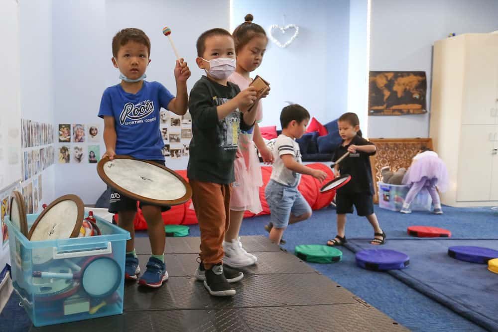  416_img3_Benefits-of-music-and-movement-for-child-brain-development Benefits of Music and Movement for Child Brain Development | World Schools