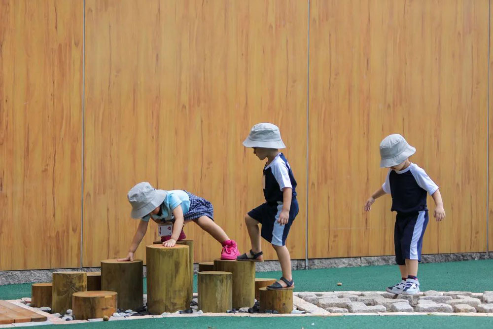  Kensington-School-photo-6 Students Love Our New Sensory Playground | WISS Early Years