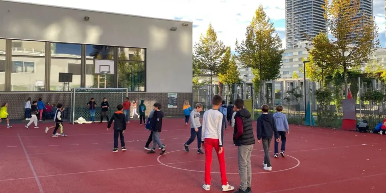 WSCoverPhoto-Lycée Français de Zurich