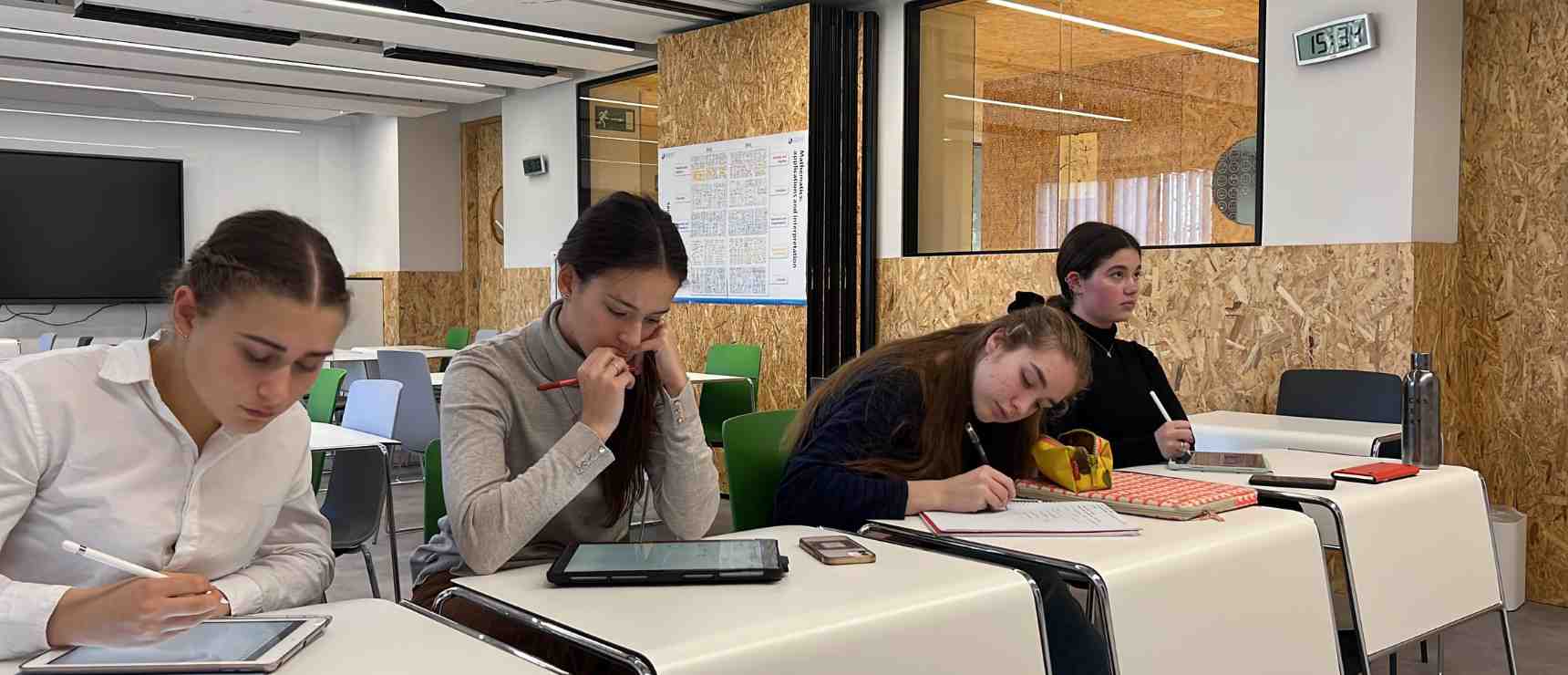 The Global College & The University Of Warwick Math Program