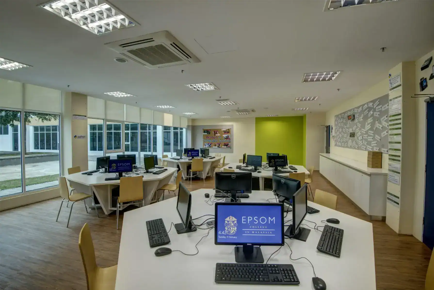 Modern computer lab at World Schools educational facility in Malaysia for enhanced learning experiences.