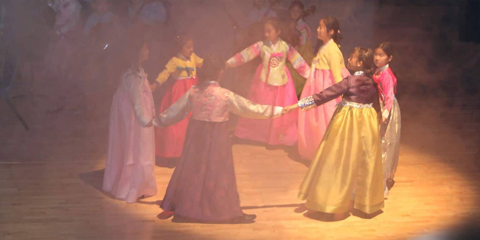 Traditional Korean dance performance at a cultural event.