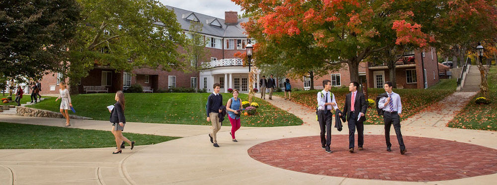 Applying to a Private U.S. High School: Insider Tips to Impress Admissions 2 314 FeatImage 1000x373