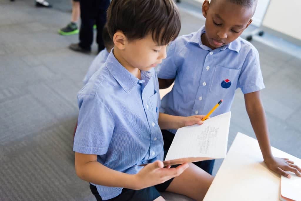 6 tips om taal bij te houden tijdens de feestdagen 2 BJ Moodshots 2017 0189 1024x683