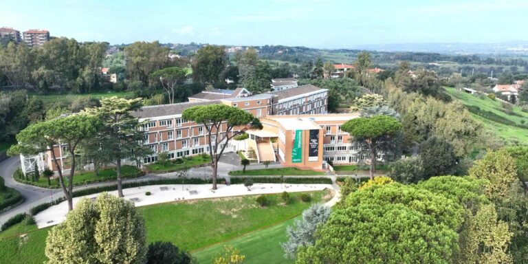 WSCover-Acorn International School-2025