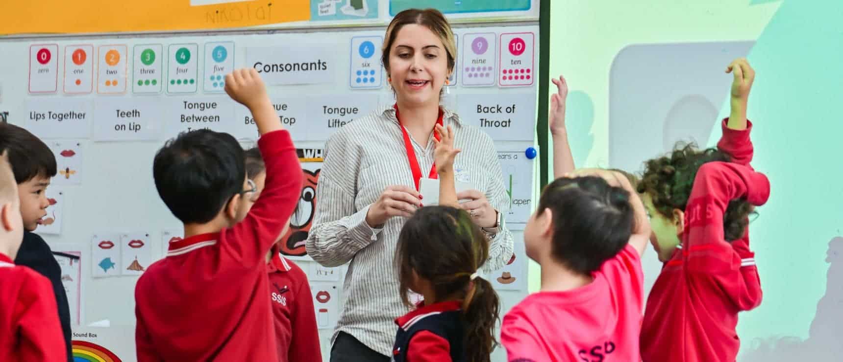 Building Strong Literacy Skills in Early Years